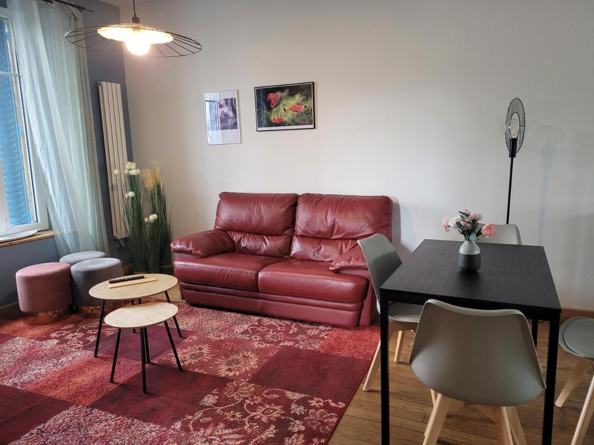 Appartements Cdg Joigny Exteriör bild