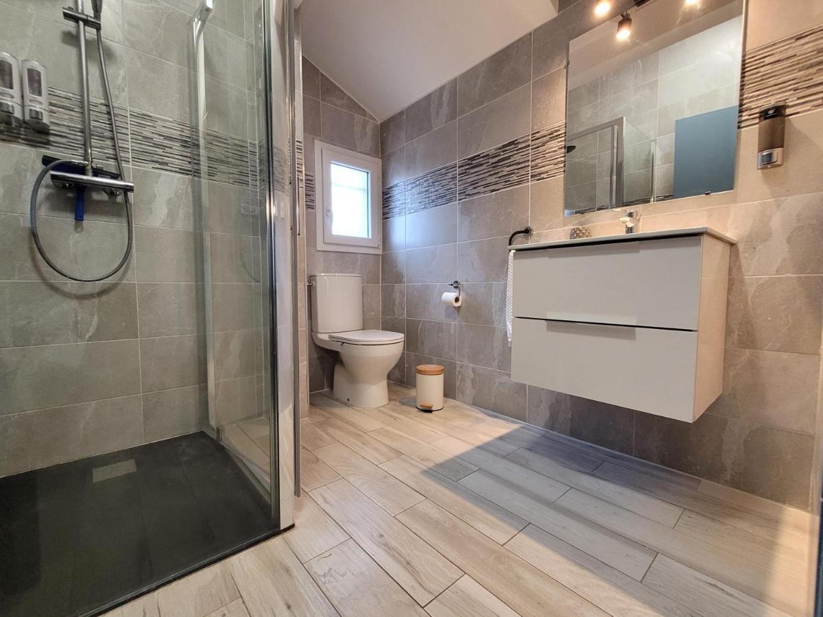 Appartements Cdg Joigny Exteriör bild
